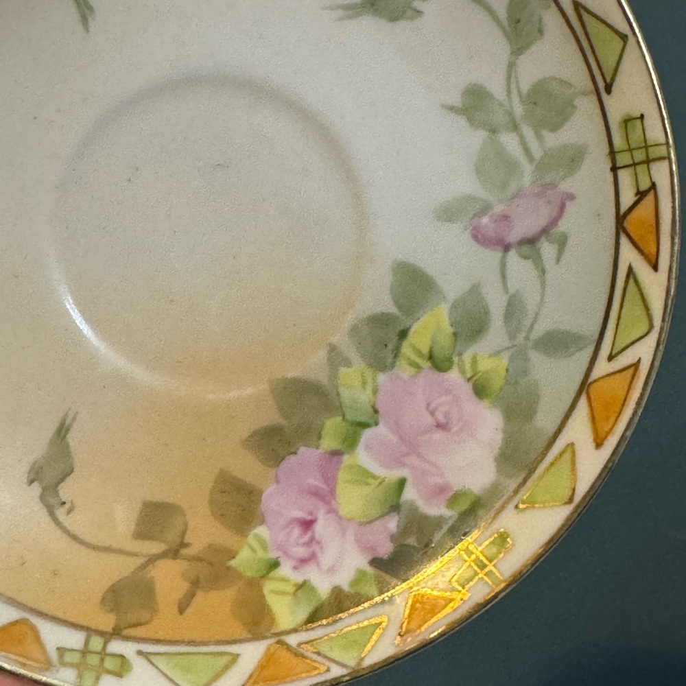 Vintage Nippon Art Deco Porcelain Teacup cup and Saucer pink roses geometric rim - Picture 11 of 12